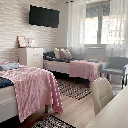 Szelrozsa Apartmanhaz Веленце Екстер'єр фото